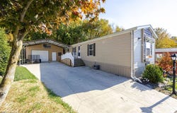 2212 Kingsbury Drive SW, Canton, OH 44706