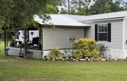 1979 Hunter Drive, Sneads, FL 32460