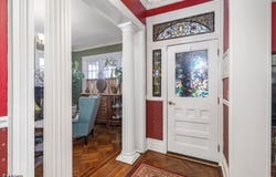 300 Davis Ave, Harrison Town, NJ 07029-1508