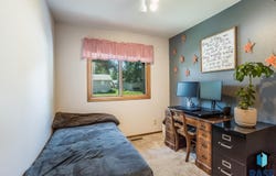 116 W Chicory Dr, Brandon, SD 57005