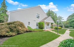 43 Winthrop Road, Monroe, NJ 08831