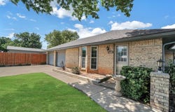 801 Cambridge Drive, Altus, OK 73521