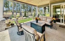 4411 Caddyshack Drive NE, Lacey, WA 98516