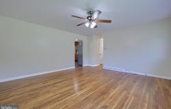 1046 HUNSICKER ROAD, LANCASTER, PA 17601