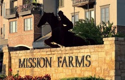 10511 Mission Road, Leawood, KS 66206