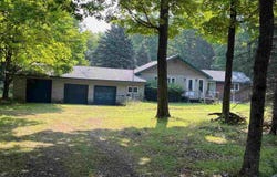 3594 N LAKE SHORE, HARBOR SPRINGS, MI 49740