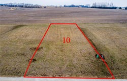 647 Kodiak Drive NW, Stewartville, MN 55976