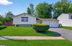 1 BROADLEAF Drive, NEWARK, DE 19702