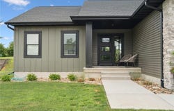 3120 Timber Ridge Court, Hiawatha, IA 52233
