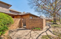 1899 Saddleback Boulevard, Norman, OK 73072