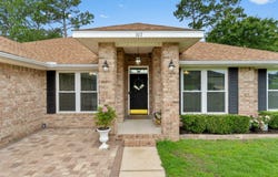 107 Strike Eagle Drive, Crestview, FL 32536