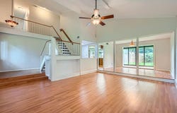 902 Via Valencia, Mesquite, TX 75150