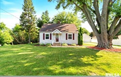 109 West 19TH Avenue, Coal Valley, IL 61240