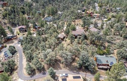 16600 Oakwood Way, Pine Mountain Club, CA 93222