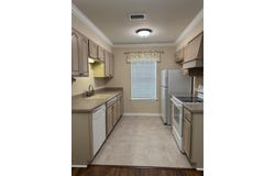 995 Park Meadow, Beaumont, TX 77706