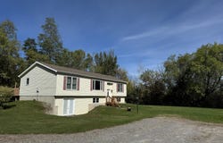 5 Crestview Drive, Plattsburgh, NY 12901