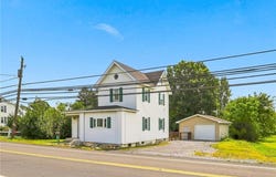 4423 W Mountain View Drive, Lehigh Twp, PA 18088