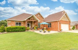 2824 Boardwalk Avenue, Lebanon, MO 65536