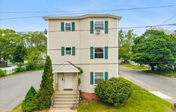 35 Hazel St, Attleboro, MA 02703