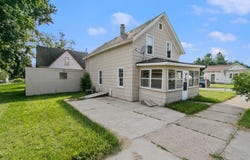 230 E Carroll Street, Portage, WI 53901