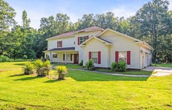 507 Golf View Drive, Pine Bluff, AR 71603