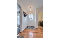209 OXFORD DRIVE, LITITZ, PA 17543
