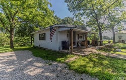 18780 Nellwood Lane, Lebanon, MO 65536