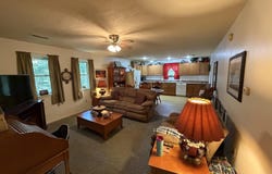 63 E Owens Farm Road, Bloomfield, IN 47424