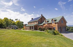 221 Montview Rd, Caldwell, WV 24925