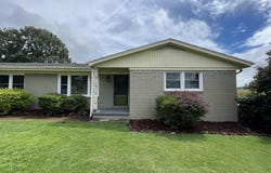 400 W Grove Ave, Muscle Shoals, AL 35661