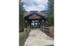 Pinnacle Circle, Hollister, MO 65672