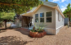 2217 Old Crooks Trail, Overgaard, AZ 85933