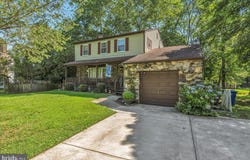 2126 MAGNOLIA COURT, CINNAMINSON, NJ 08077