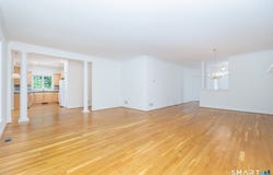 9 Ashton Circle, Simsbury, CT 06070