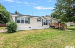 611 S SARATOGA Street, Ashland, IL 62612