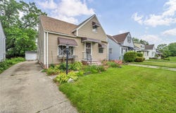 14901 Krems Avenue, Maple Heights, OH 44137