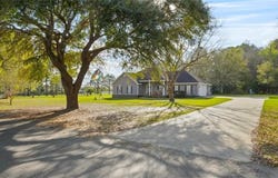 21 Bailey Drive, Jesup, GA 31545