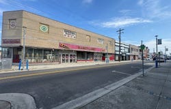 3210 Pacific Ave, Wildwood City, NJ 08260-4951