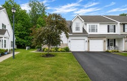 8410 Diversey Loop, Blacklick, OH 43004