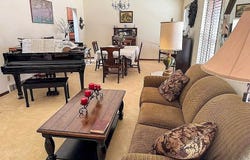 812 Willow Valley Dr, Lamar, CO 81052