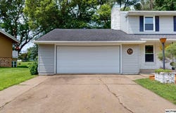 104 N Illinois, MASON CITY, IA 50401