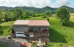 194 Harris Mill Drive, Nickelsville, VA 24271