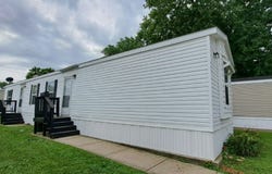 724 Michelle Drive, Lynwood, IL 60411