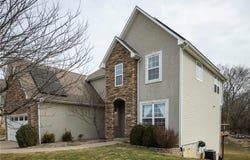 629 Oakmont Drive, Warrensburg, MO 64093