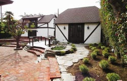 605 Foothill Rd, Beverly Hills, CA 90210