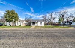 1528 S Park Street, San Angelo, TX 76901