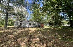 138 Disbrow Hill Road, Millstone, NJ 08535
