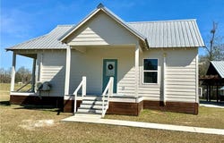 29748 Clinton Threeton Drive, Albany, LA 70711