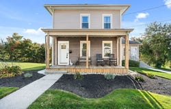 64 Mooreland Ave, Leominster, MA 01453
