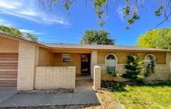 3204 KNUDSEN Avenue, Farmington, NM 87401